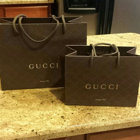 gucci shop costo zero|gucci shopping bags.